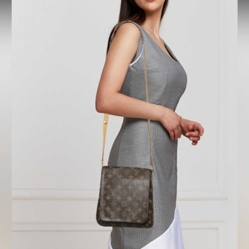 Louis Vuitton Musette Salsa PM